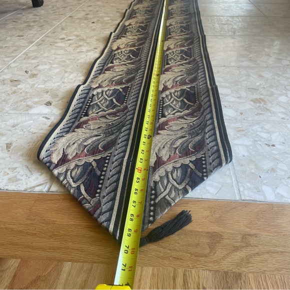 Woven Tapestry Acanthus Leaf Motif Table Runner with Tassels 70 x 14 Inches - Picture 6 of 13